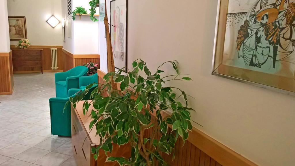 Albergo Golfo Follonica Exteriör bild