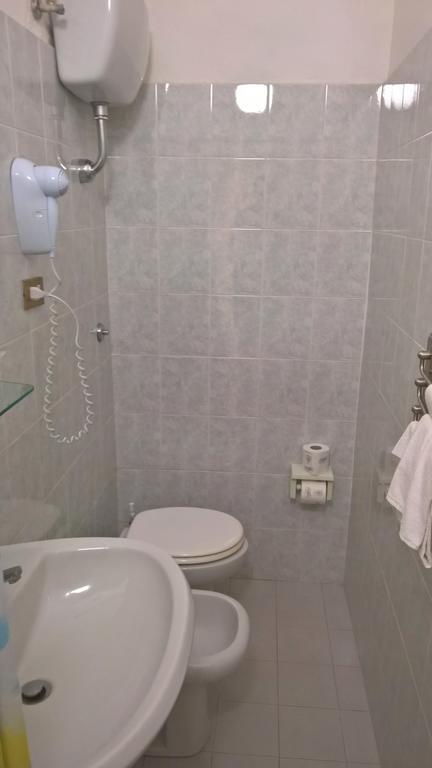 Albergo Golfo Follonica Exteriör bild