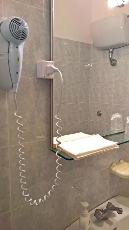 Albergo Golfo Follonica Exteriör bild